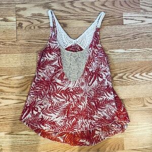 Anthropologie Tiny Red & White Print Sleeveless Top Open Weave Back Size XS